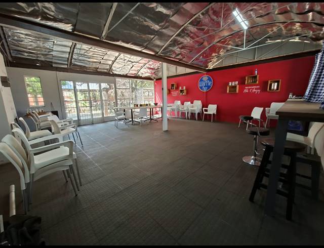 250M² RESTAURANT FOR SALE IN THREE RIVERS